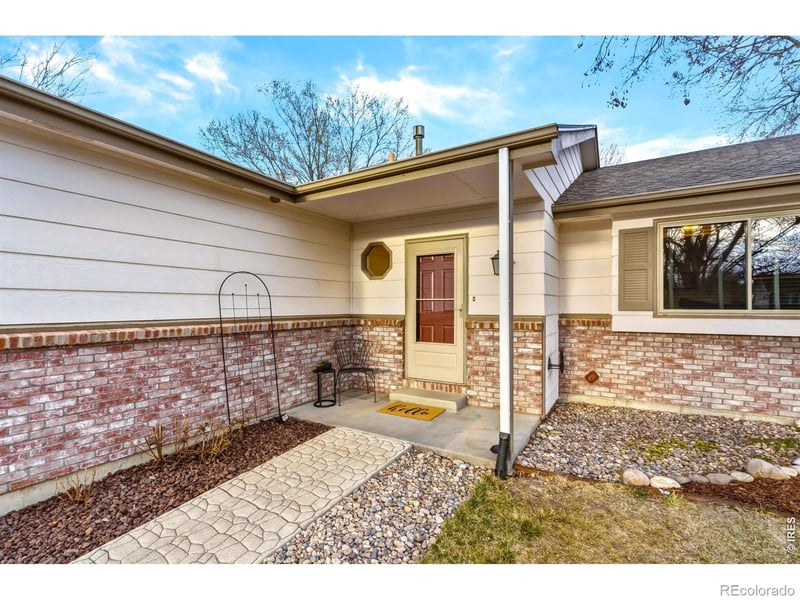 1064 Edinburgh Dr, Loveland, CO 80537