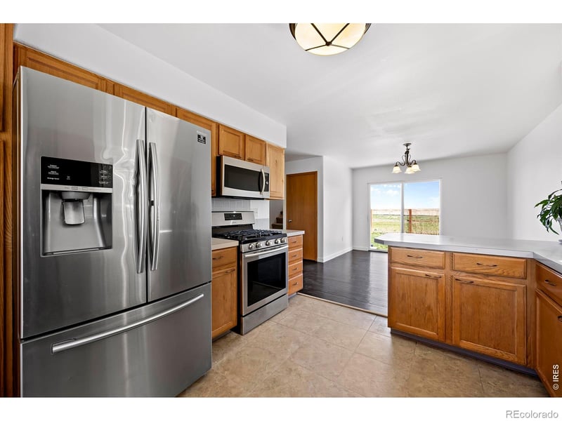 2105 Kiersi Ct, Johnstown, CO 80534