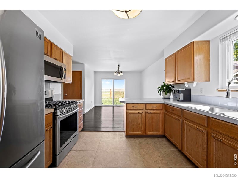 2105 Kiersi Ct, Johnstown, CO 80534