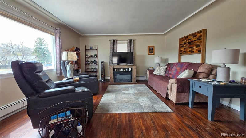 1008 7th St, Walsenburg, CO 81089