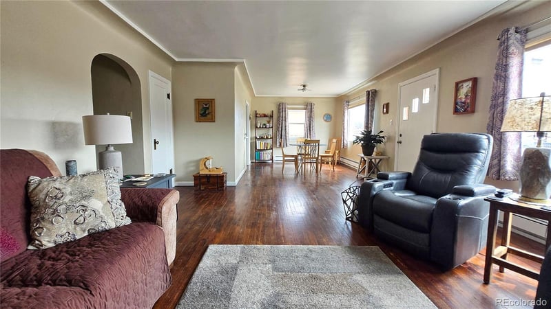 1008 7th St, Walsenburg, CO 81089