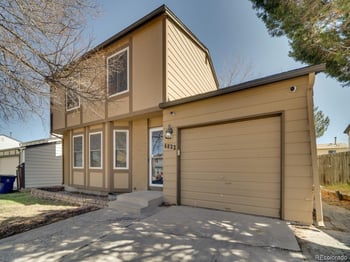 4822 Quintero Cir, Aurora, CO 80015
