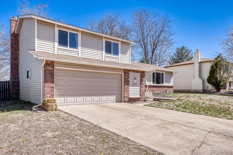 2556 Cimarron St, Aurora, CO 80014