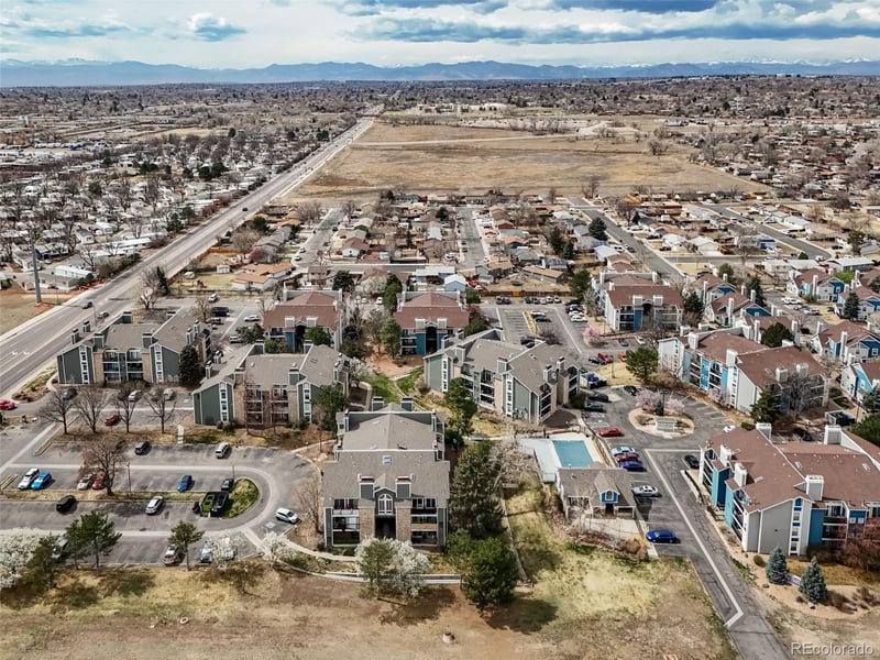 8853 Colorado Blvd #306, Thornton, CO 80229