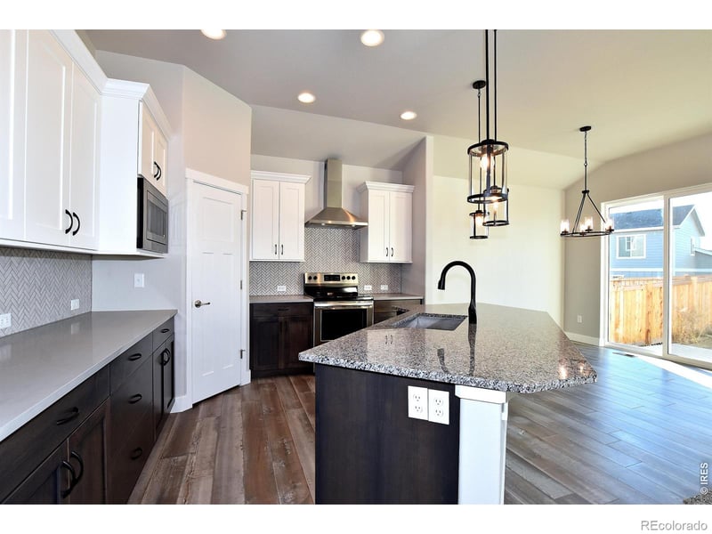 1189 Crown Sparrow St, Johnstown, CO 80534