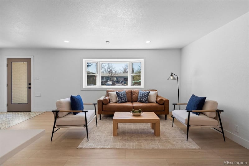 1429 W 102nd Ave, Northglenn, CO 80260
