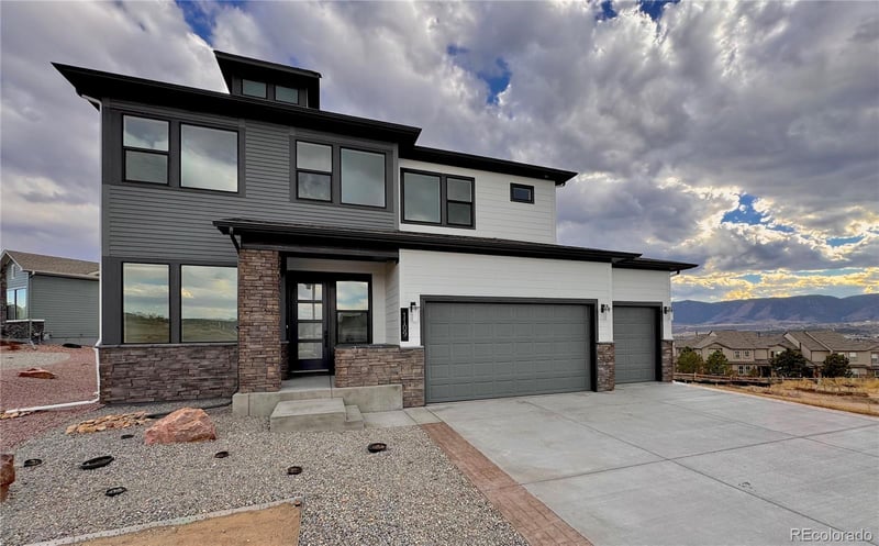 1109 White Clover Dr, Monument, CO 80132