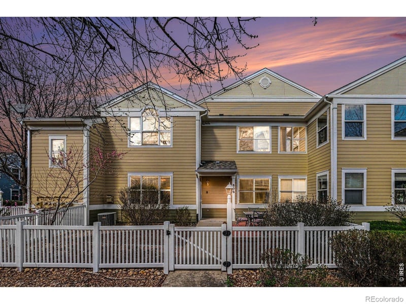 640 Gooseberry Dr #806, Longmont, CO 80503