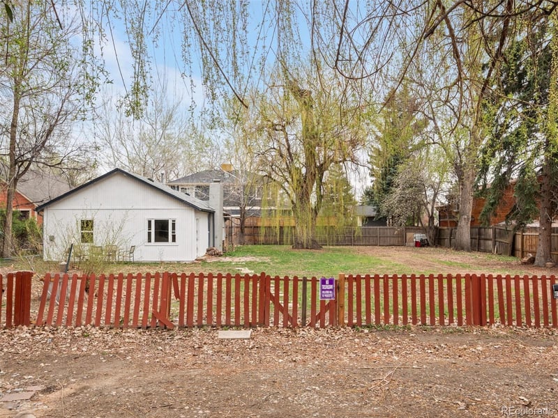 2510 Brentwood St, Lakewood, CO 80214