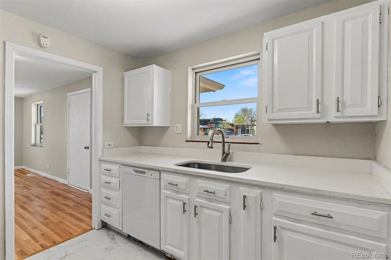 3030 Glencoe St, Denver, CO 80207