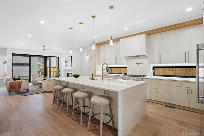 25 Jackson St, Denver, CO 80209