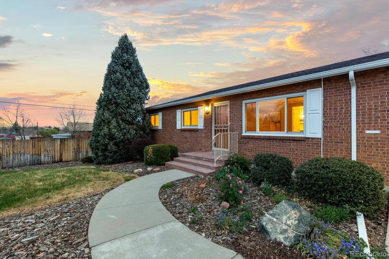 12274 Tennessee Ave, Lakewood, CO 80228