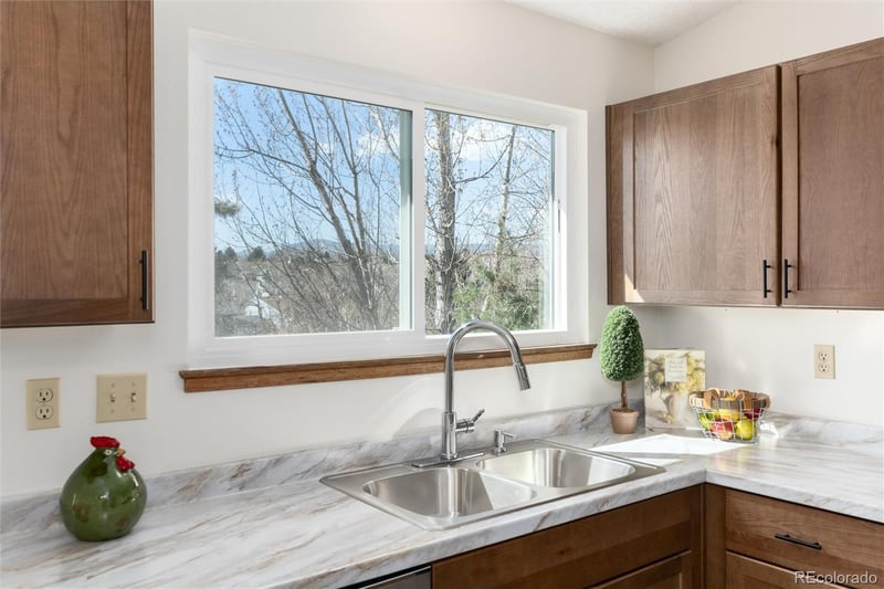 8824 Ontario Ave, Littleton, CO 80128