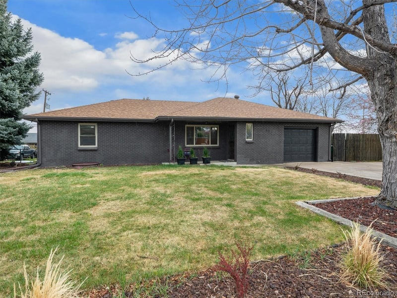 850 Flower St, Lakewood, CO 80226