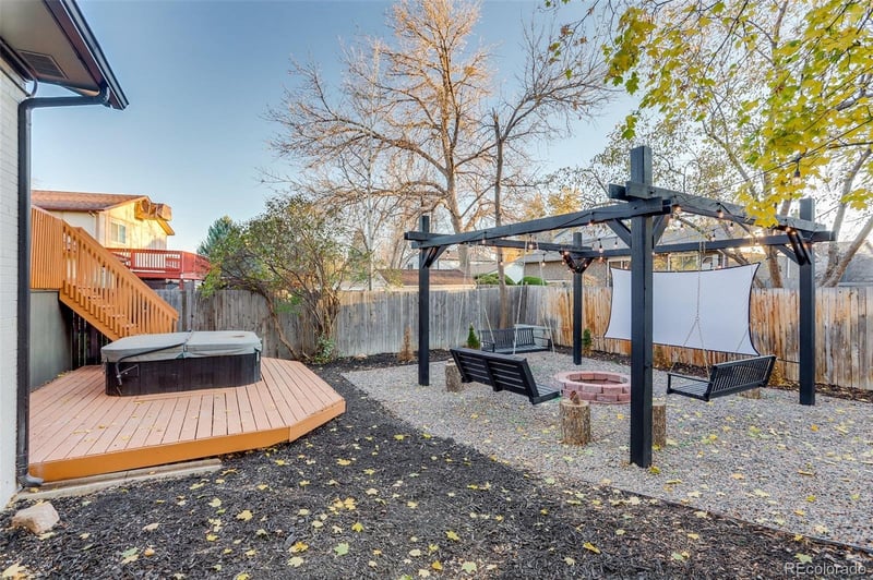 8475 Quay Dr, Arvada, CO 80003