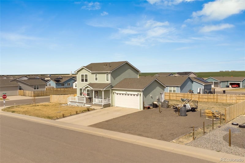 442 S 2nd Ave, Deer Trail, CO 80105