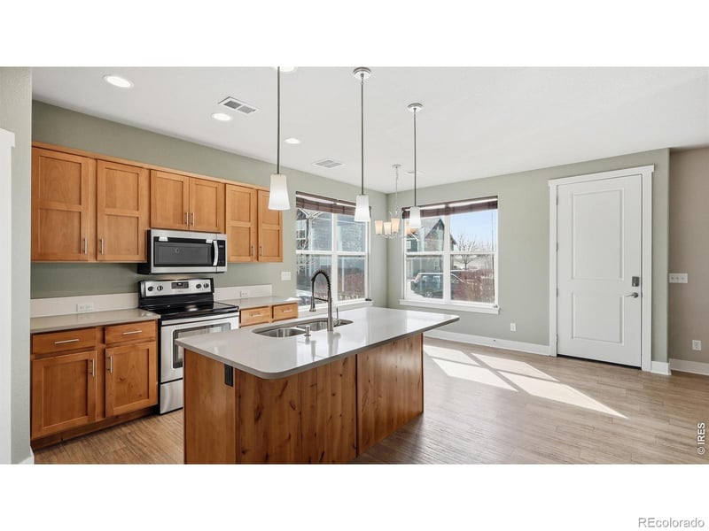 3333 Apple Blossom Ln #5, Greeley, CO 80634