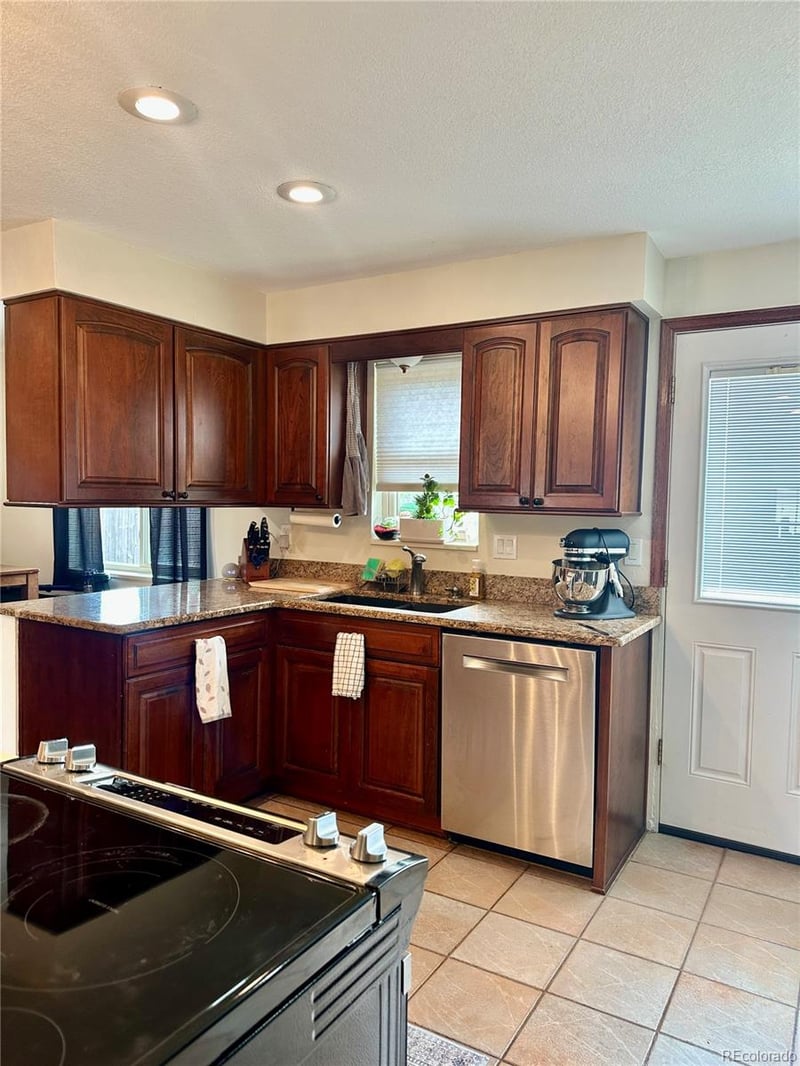 11363 Newland St, Westminster, CO 80020