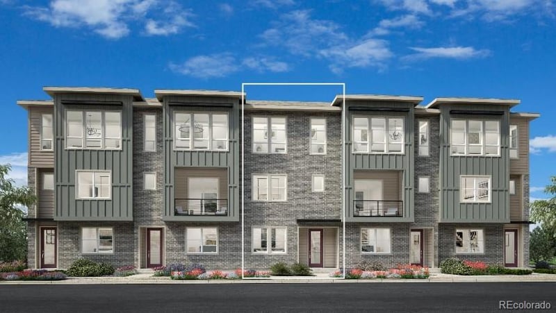 6265 Kirk St, Aurora, CO 80019