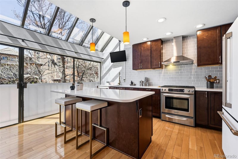 960 Pennsylvania St #6, Denver, CO 80203