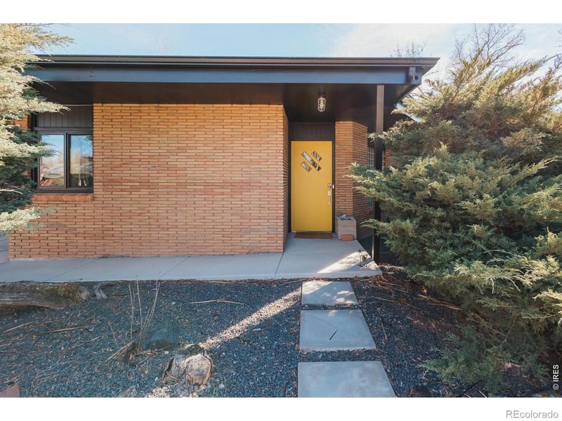 829 Juniper Ln, Fort Collins, CO 80526