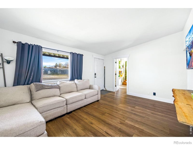 132 22nd St, Loveland, CO 80538