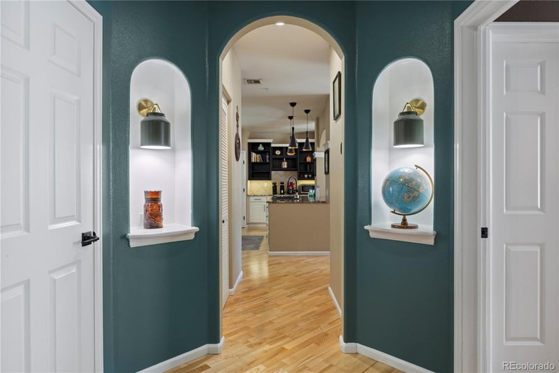 1140 Cherokee St #403, Denver, CO 80204