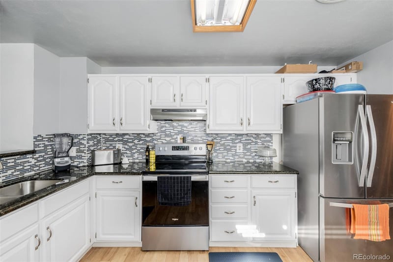 2744 Pitkin St, Aurora, CO 80013