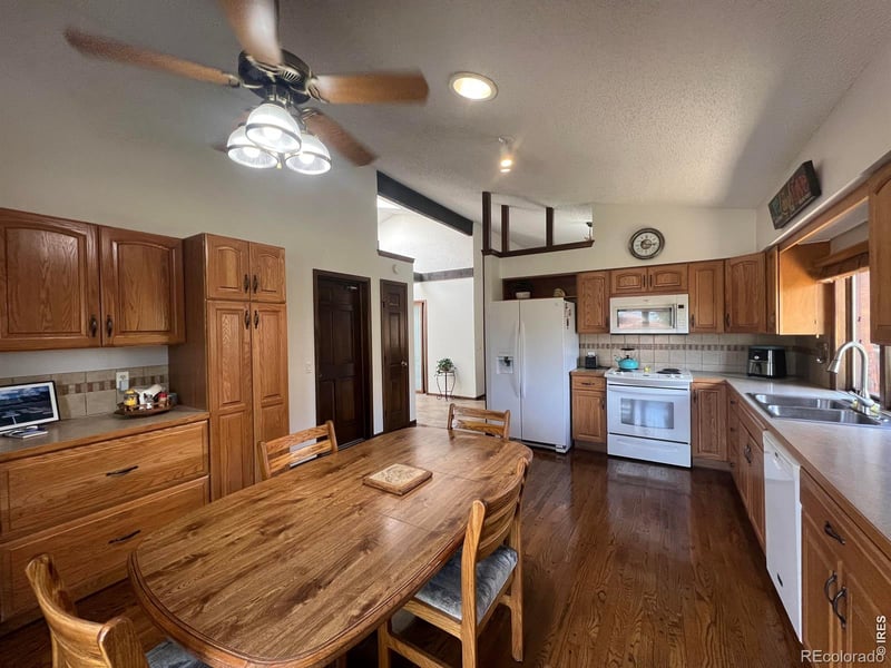 1232 Cornell Dr, Longmont, CO 80503