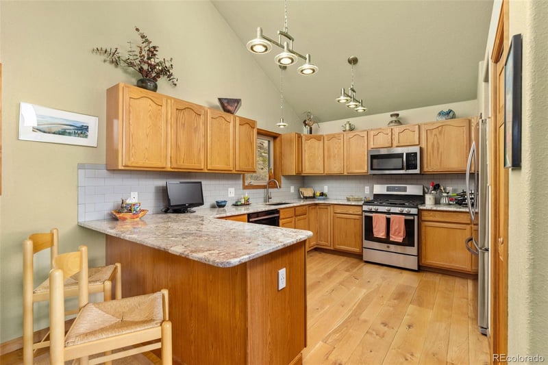 22081 Bardwell Ave, Conifer, CO 80433