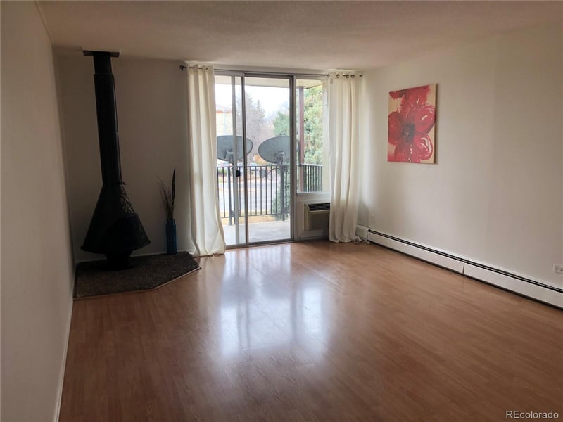 2281 Vaughn #306, Aurora, CO 80014