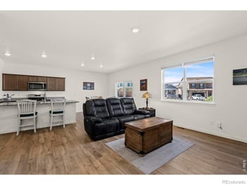 2555 Siskin Way, Johnstown, CO 80534