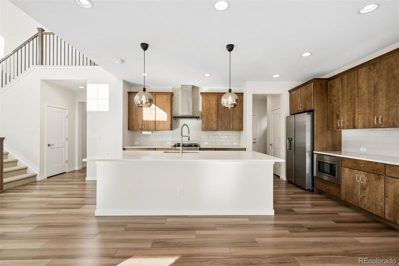 8960 Bellsong Cir, Littleton, CO 80125