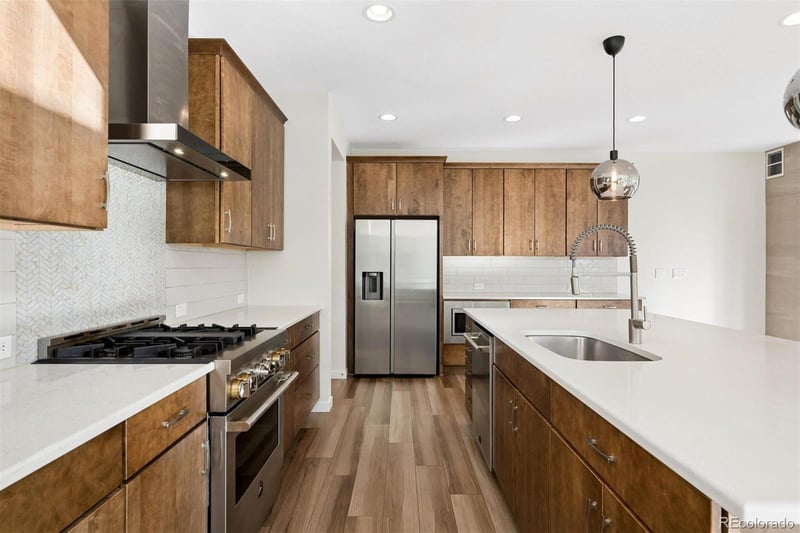 8960 Bellsong Cir, Littleton, CO 80125