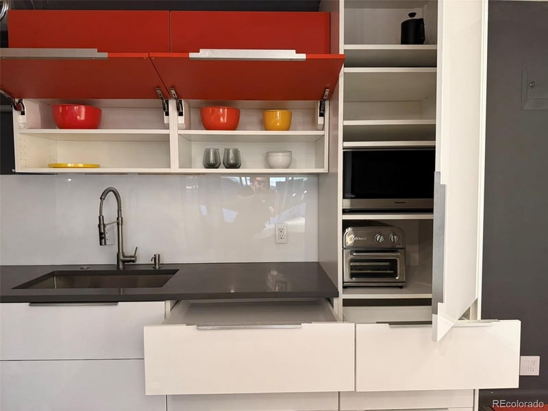 1050 Corona St #317, Denver, CO 80218