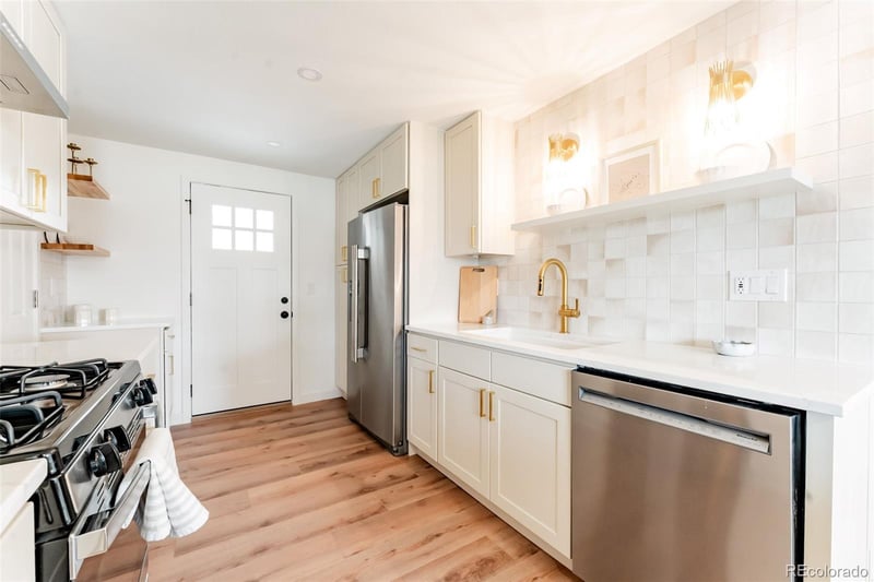 421 Zenobia St, Denver, CO 80204