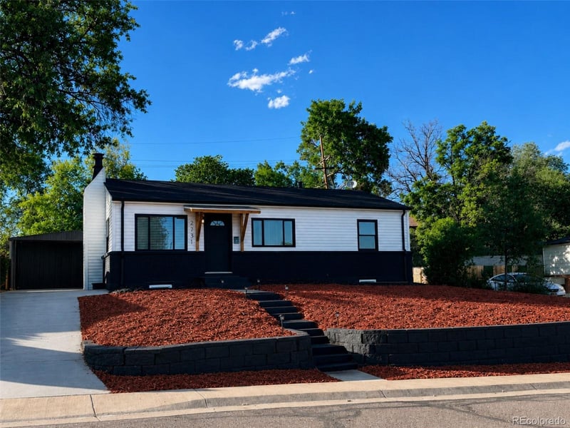 2731 Roosevelt Ave, Thornton, CO 80229