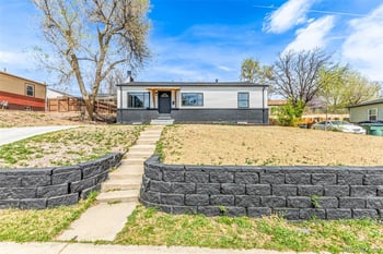 2731 Roosevelt Ave, Thornton, CO 80229