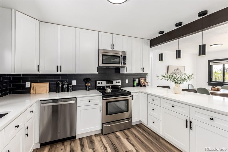 2731 Roosevelt Ave, Thornton, CO 80229