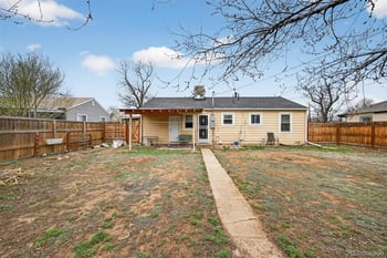 880 Lansing St, Aurora, CO 80010