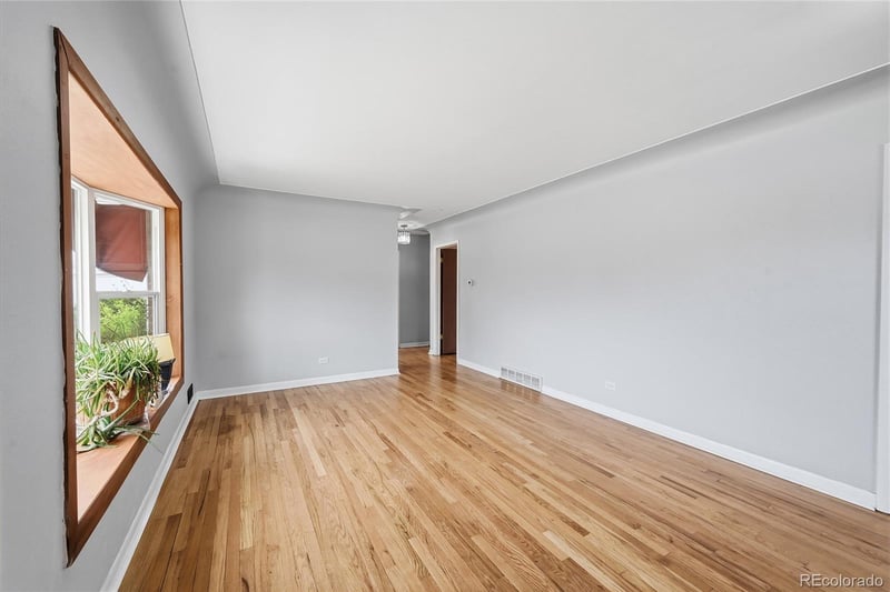 1982 Wolcott Ct, Denver, CO 80219