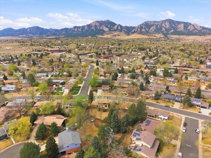 205 Manhattan Dr, Boulder, CO 80303
