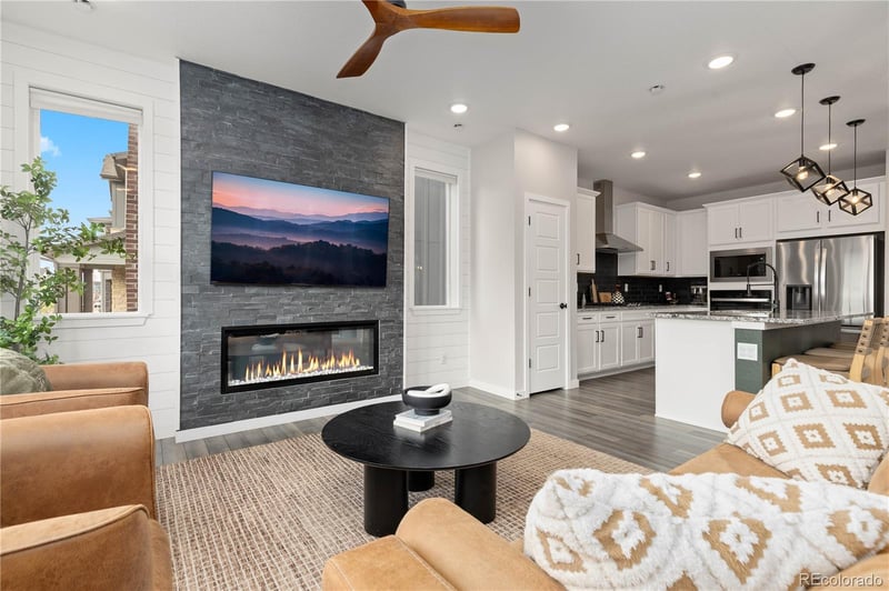 8700 Hotchkiss St, Littleton, CO 80125