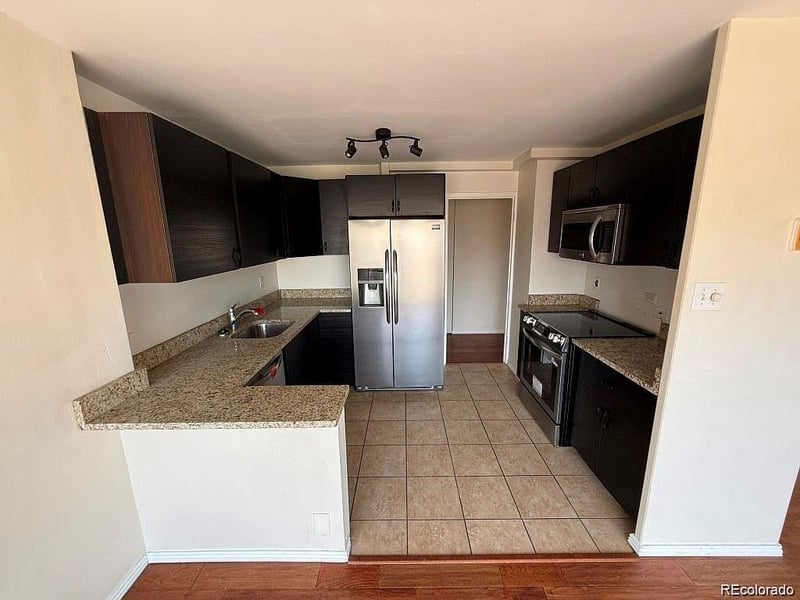 888 N Logan St #5H, Denver, CO 80203