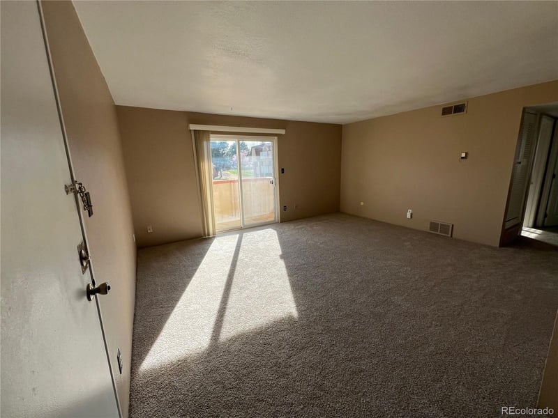 10211 Ura Ln #2-208, Thornton, CO 80260