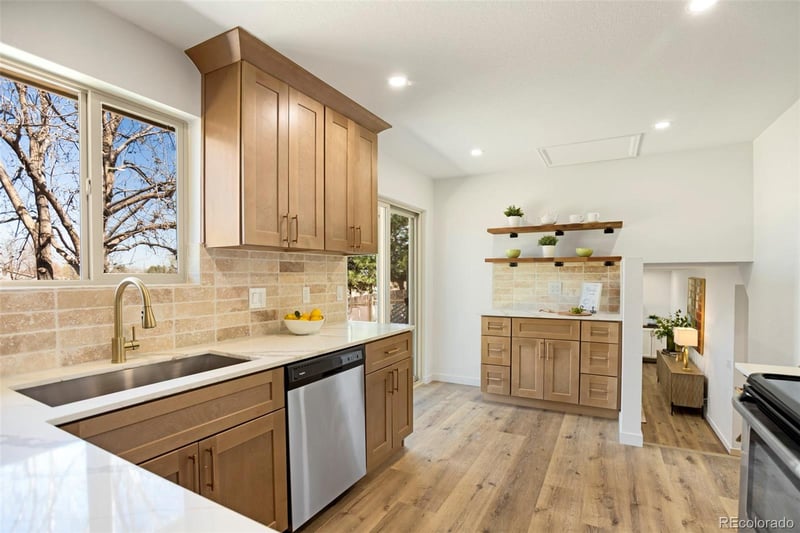 9299 Weaver Dr, Littleton, CO 80123