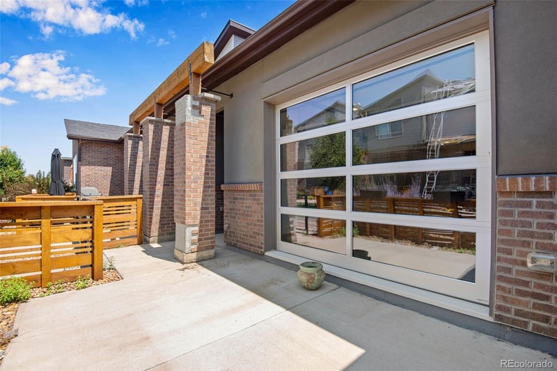 19570 Sunset Cir, Aurora, CO 80015