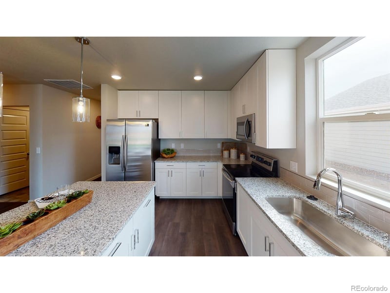 752 Ayrshire Rd, Johnstown, CO 80534