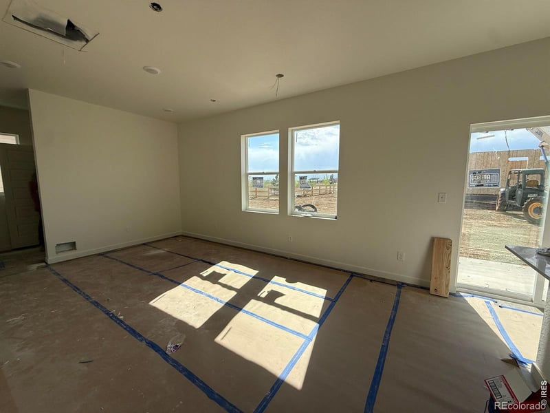 740 Ayrshire Rd, Johnstown, CO 80534