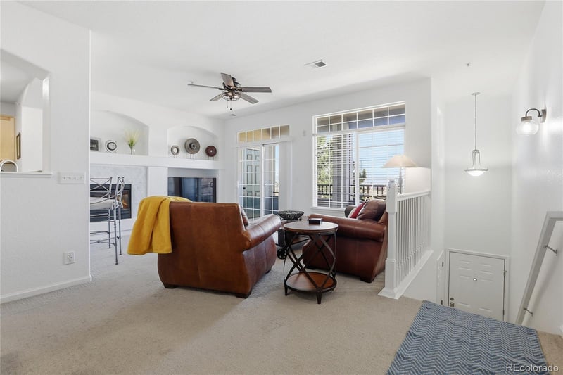 488 Black Feather Loop #219, Castle Rock, CO 80104